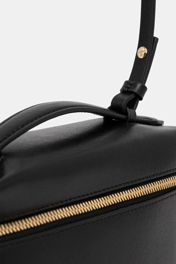 Δερμάτινη τσάντα Victoria Beckham Vanity μαύρο B126AAC007158A