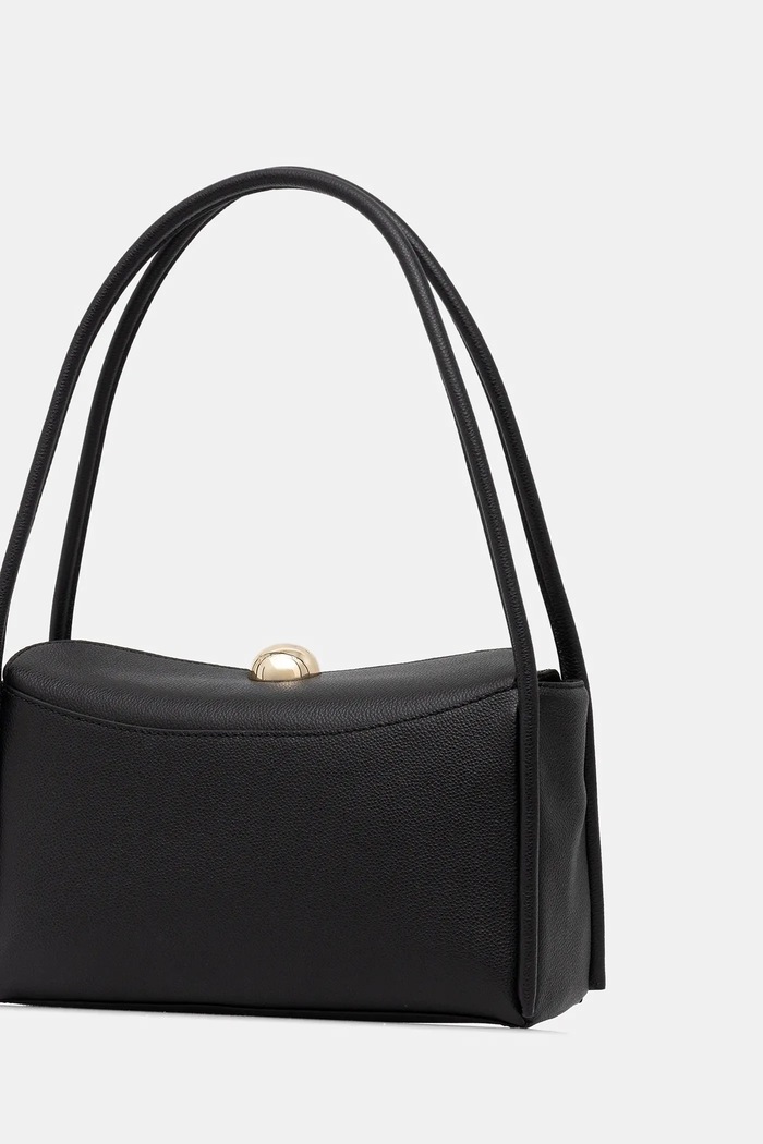Kožená kabelka Furla Nicole M Boston Bag čierna WB01883.BX4296.O6000