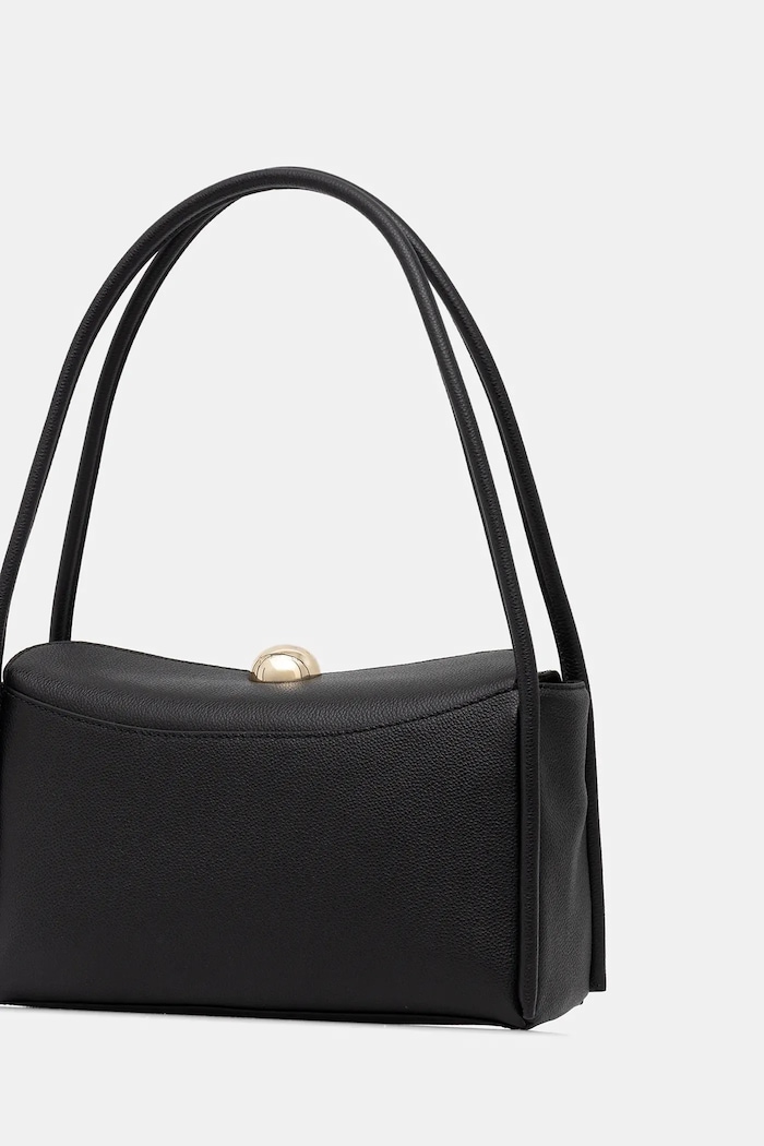 Kožená kabelka Furla Nicole M Boston Bag čierna WB01883.BX4296.O6000