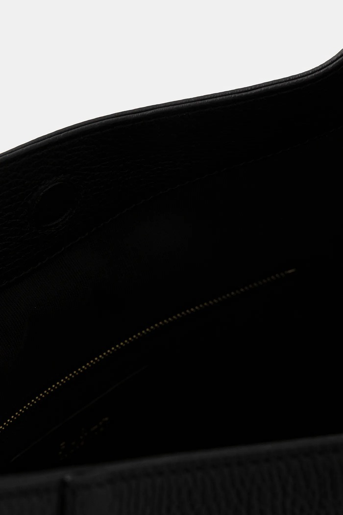Δερμάτινη τσάντα Furla Lara L Hobo μαύρο WB01876.HSF000.O6000
