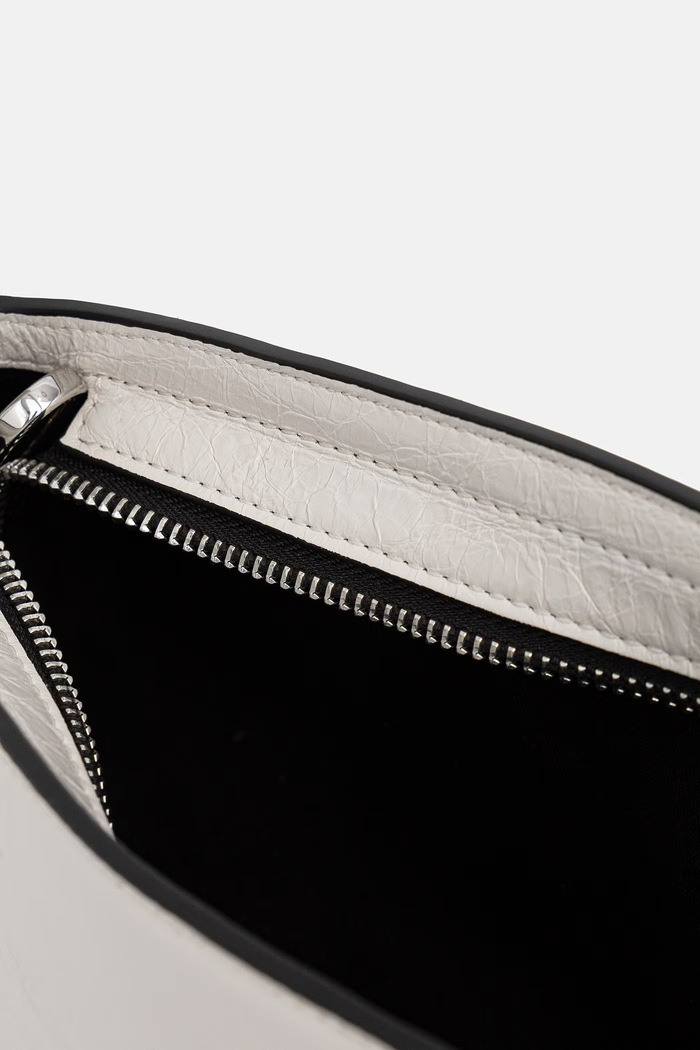 Karl Lagerfeld Jeans taška dámská kožená B1W30181 bílá