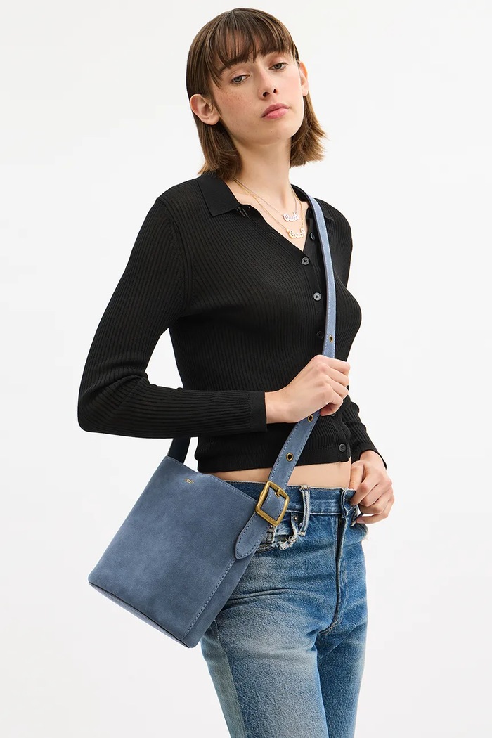 Велурена чанта Coach Suede Bleecker Bucket 21 CCW84