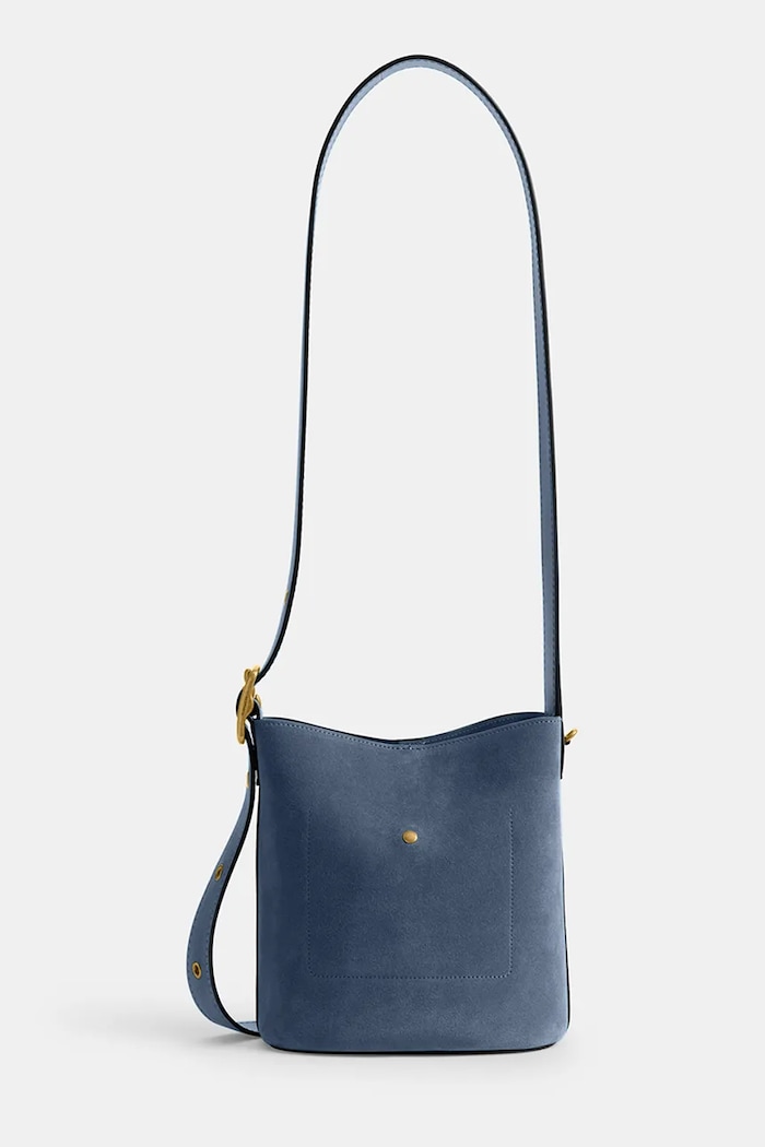 Аксесоари Велурена чанта Coach Suede Bleecker Bucket 21 CCW84 син
