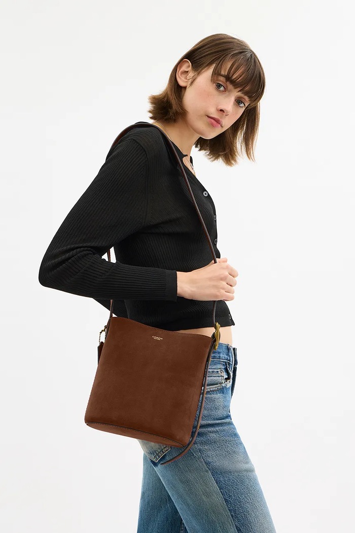 Coach torebka zamszowa Suede Bleecker Bucket 21 CCW84