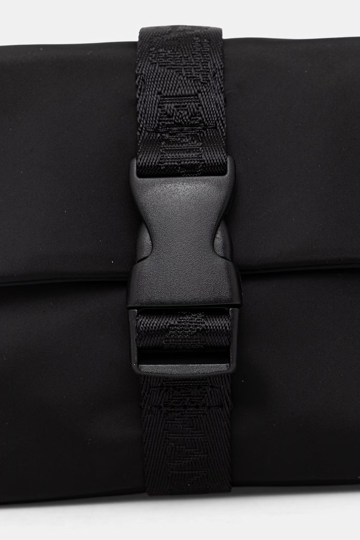 EA7 Emporio Armani crossbody kabelka dámská černá AF22280.7W001198