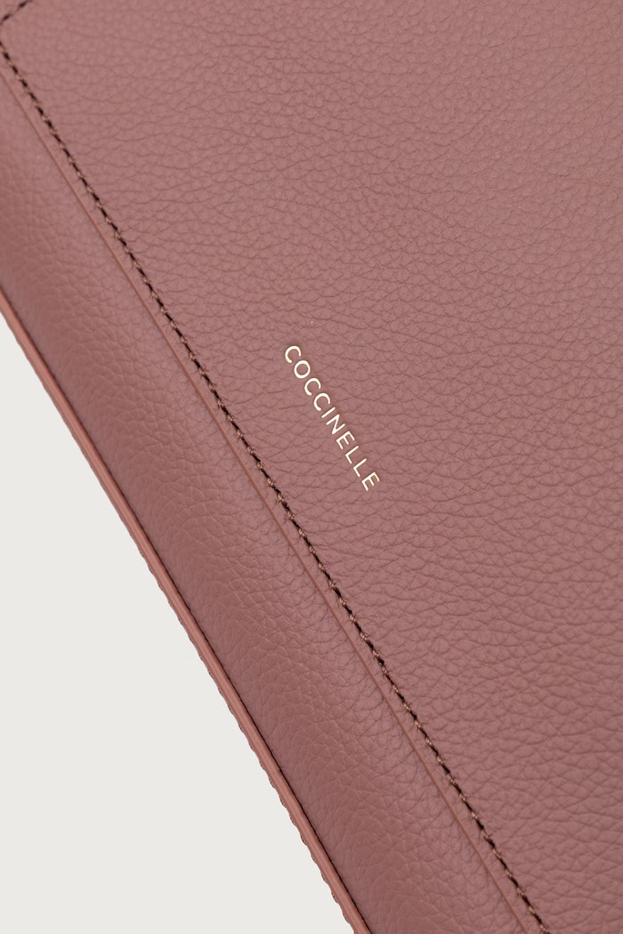 Сумка crossbody для женщин кожаная NIKLA Coccinelle E1.TOA.12.01.01 розовый