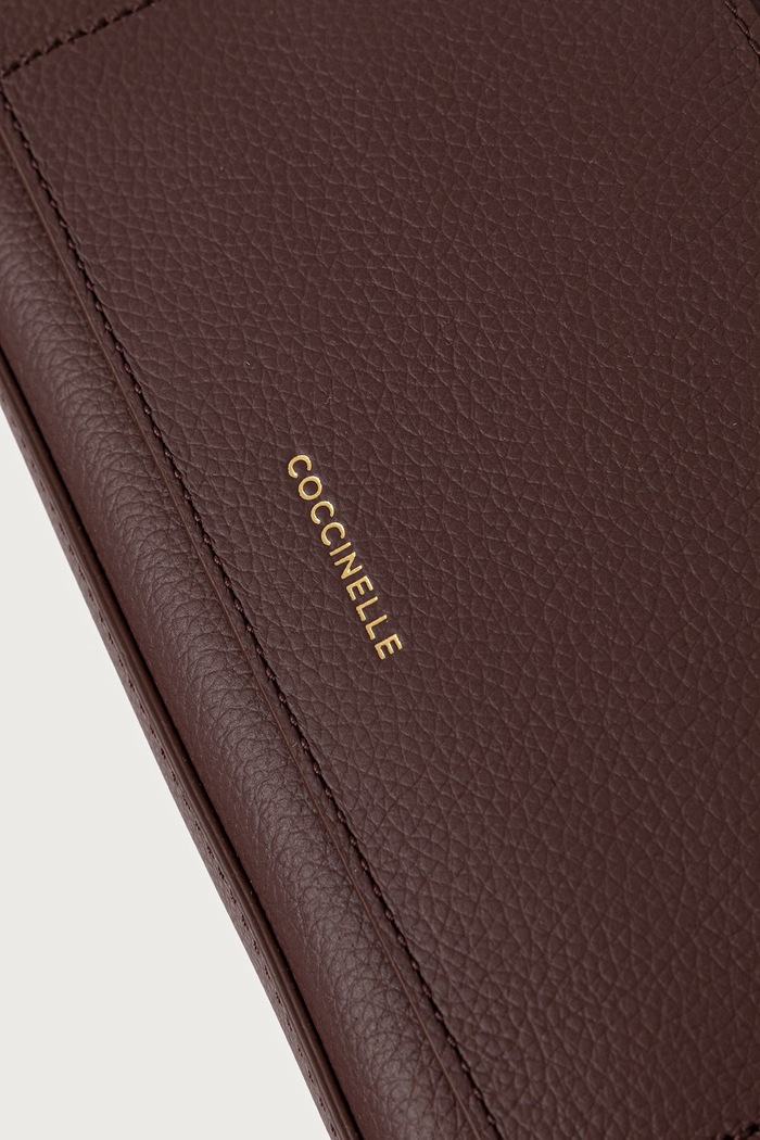 Crossbody kabelka dámska kožená NIKLA Coccinelle E1.TOA.18.02.01 burgundské