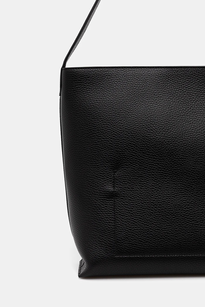 Coccinelle geantă de piele C-ME LOCK negru E1.U4K.13.02.01