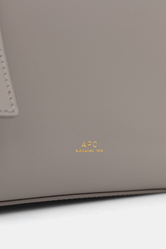 A.P.C. torebka crossbody damska skórzana SAC VIRGINIE BOX szary PXBMW.F67017
