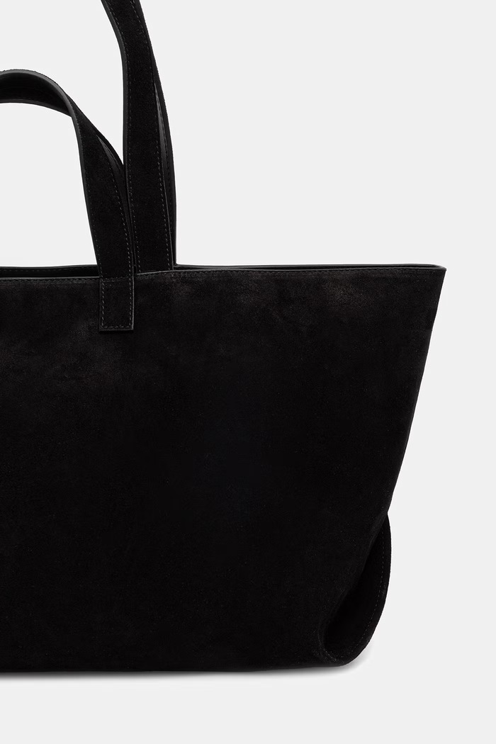 Akcesoria A.P.C. torebka shopper damska zamszowa LE DRUMMER PXCAL.F67057 czarny