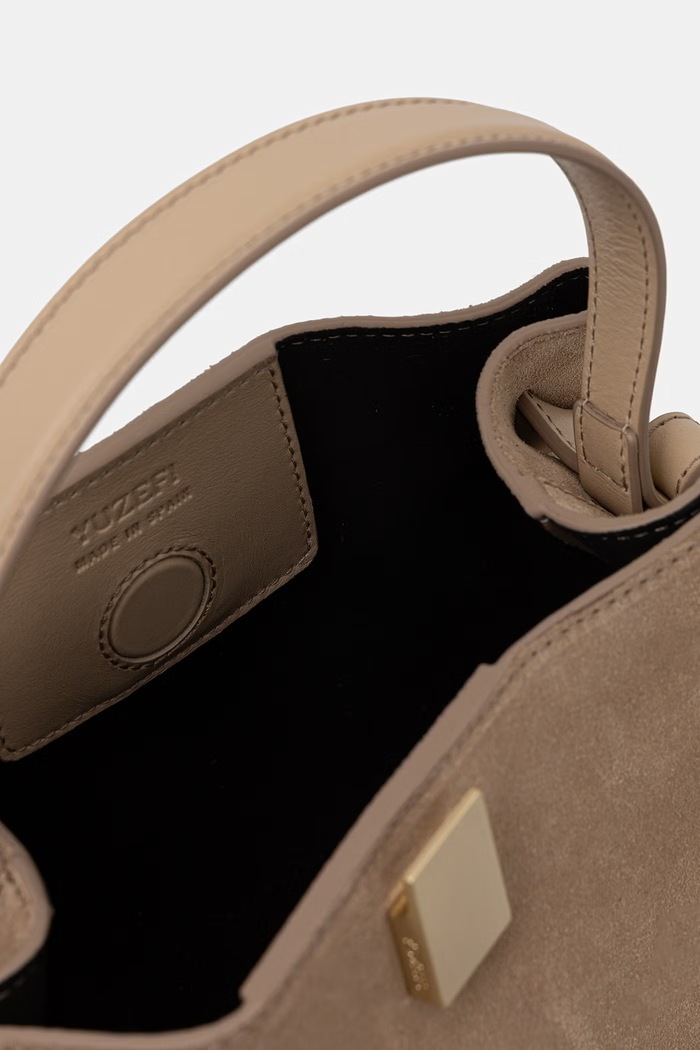 Yuzefi crossbody kabelka dámska semišová GYOZA MINI YUZSS26.HB.MGZ.S007 béžová