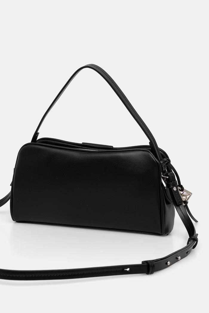 Accesorii Calvin Klein geantă crossbody pentru femei LV04F3370G negru