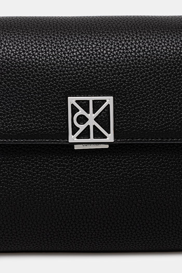 Calvin Klein crossbody torbica ženska iz umetnega usnja črna LV04F3425G
