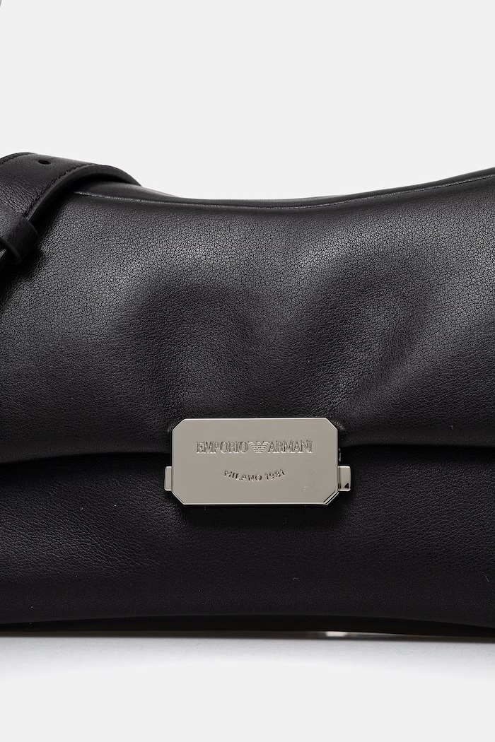 Doplnky Kožená kabelka Emporio Armani EW002644.AF18673 čierna