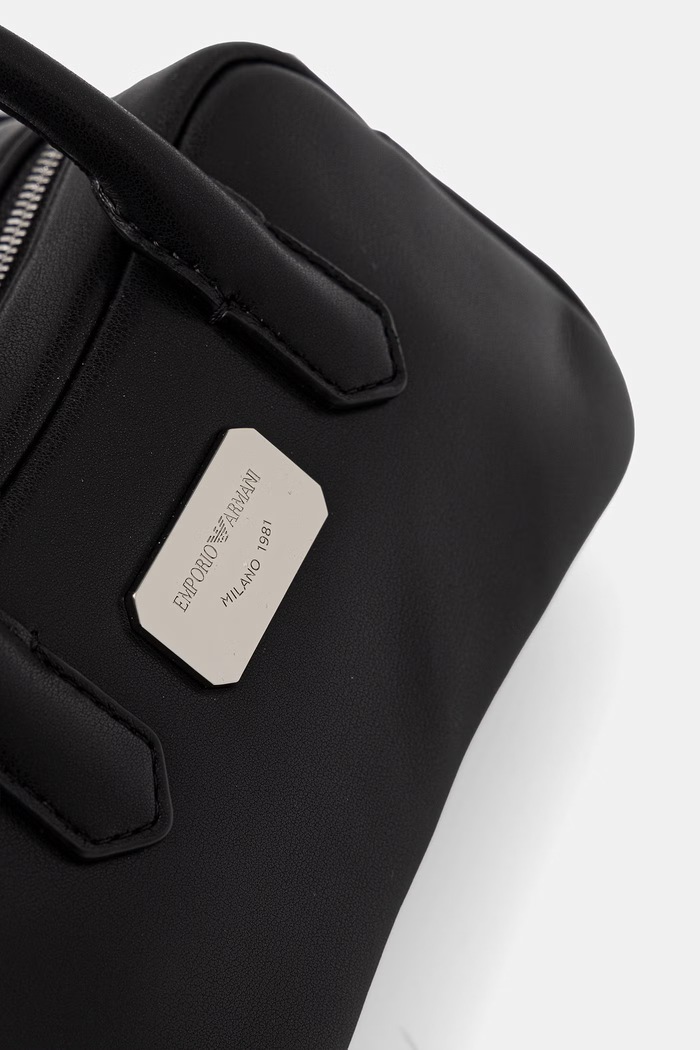 Kožená kabelka Emporio Armani čierna EW003825.AF18673