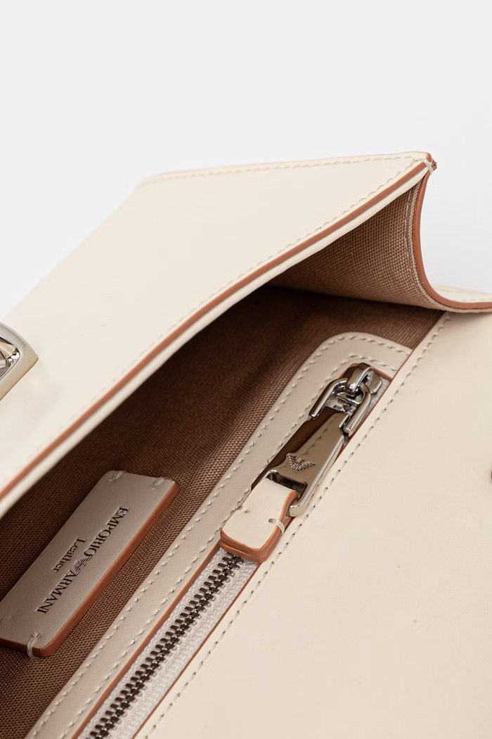 Emporio Armani torebka skórzana EW004420.AF25356 beżowy