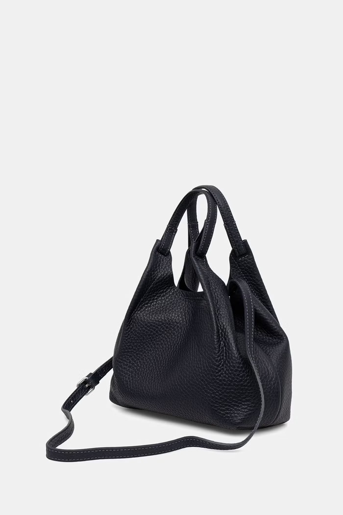 Akcesoria Gianni Chiarini torebka crossbody damska skórzana DUA BS.9719.RNGDBL.T.U. granatowy