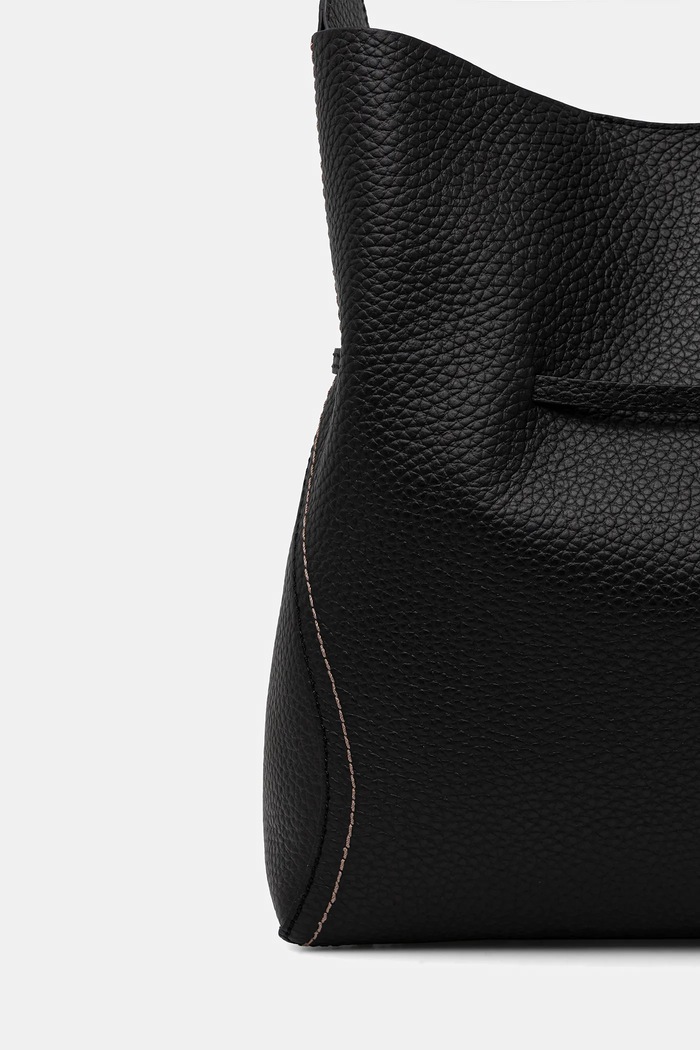 Doplnky Kožená kabelka Gianni Chiarini SIENNA BS.11787.RNGDBL.T.U. čierna