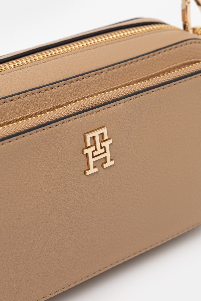 Tommy Hilfiger geantă crossbody pentru femei bej AW0AW18377