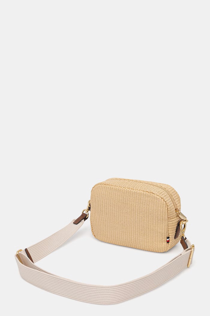 Dodatki Tommy Hilfiger klasična ženska torbica AW0AW18525 bež