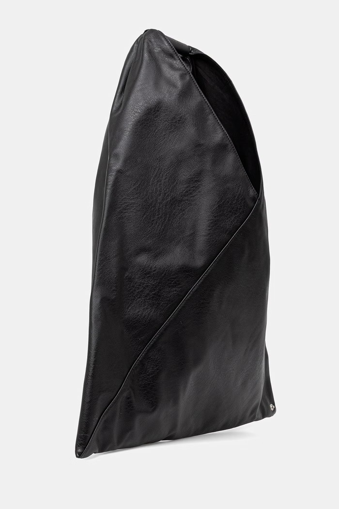 MM6 Maison Margiela geantă S54WD0039.P8396.T8013 negru SS26