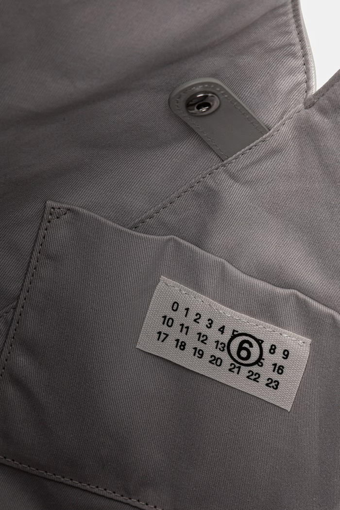 Kabelka MM6 Maison Margiela S54WD0039.P8396.T9002 šedá