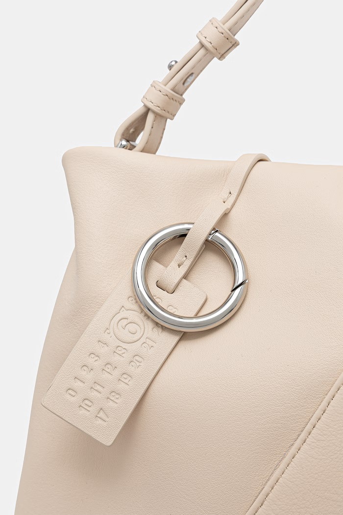 MM6 Maison Margiela geantă bej SB5WF0016.P8805.T2016