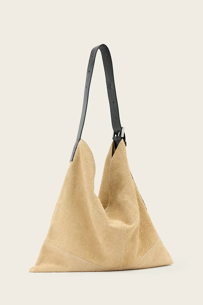 Semišová kabelka AllSaints ASHA W518XD béžová SS26