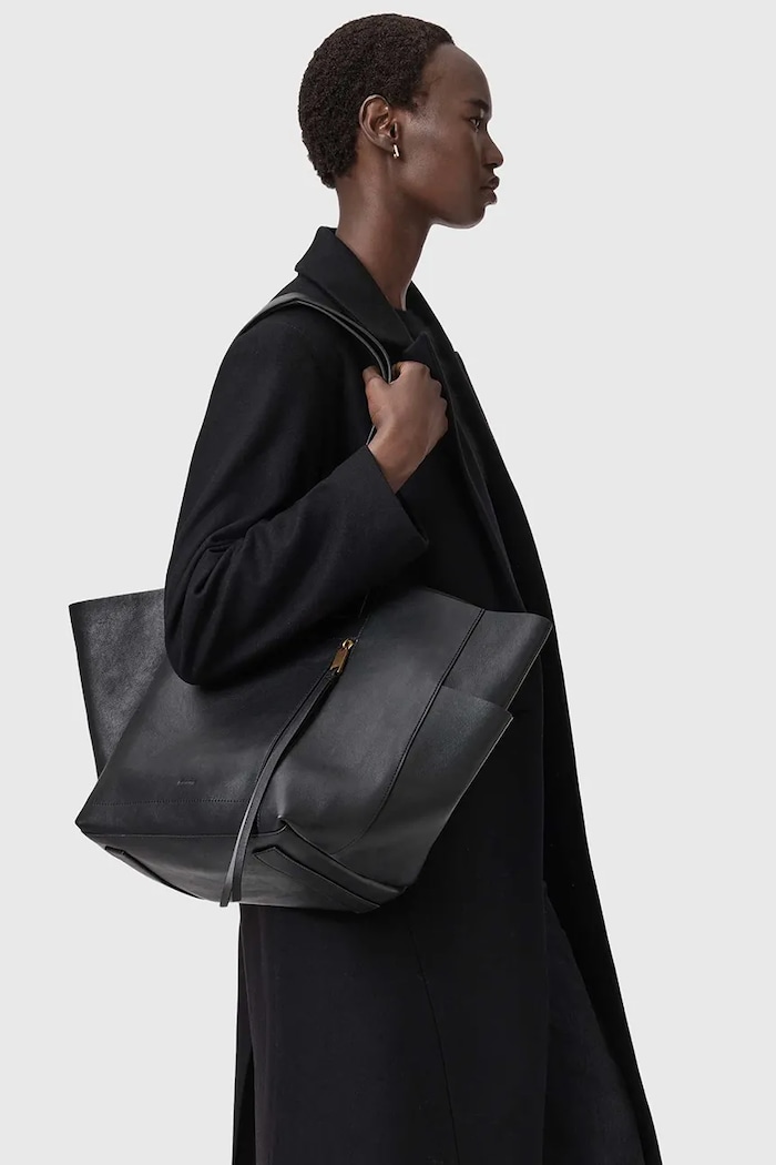 AllSaints poșetă de piele ALBA W585XD