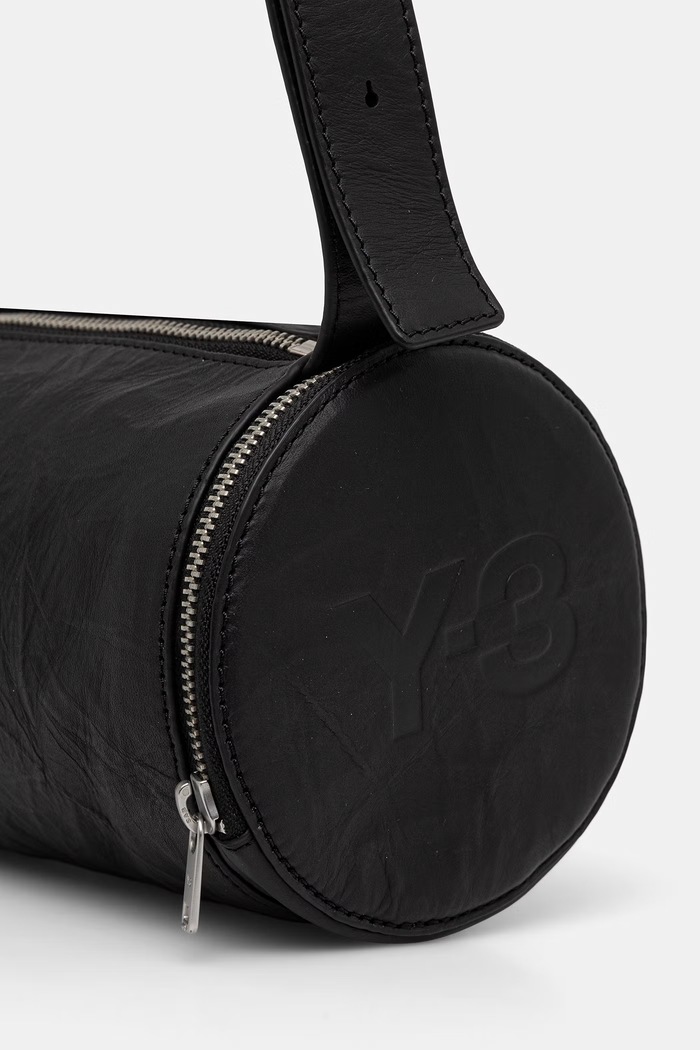 Kožená kabelka Y-3 BARREL BAG čierna KD0169