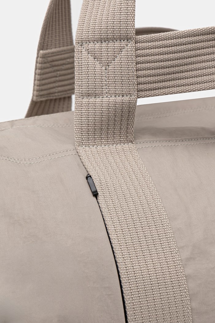 Τσάντα Y-3 DUFFLE BAG KT3217 μπεζ