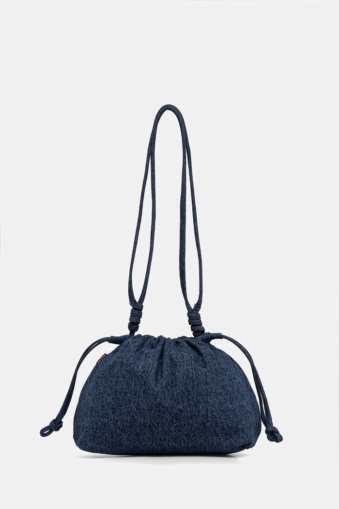 Levi's torebka jeansowa ISABELLE nie mieści A4 granatowy 005FK