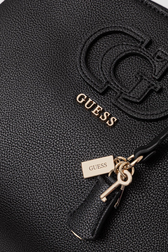 Kabelka Guess ISOLA čierna HWBG99.05060