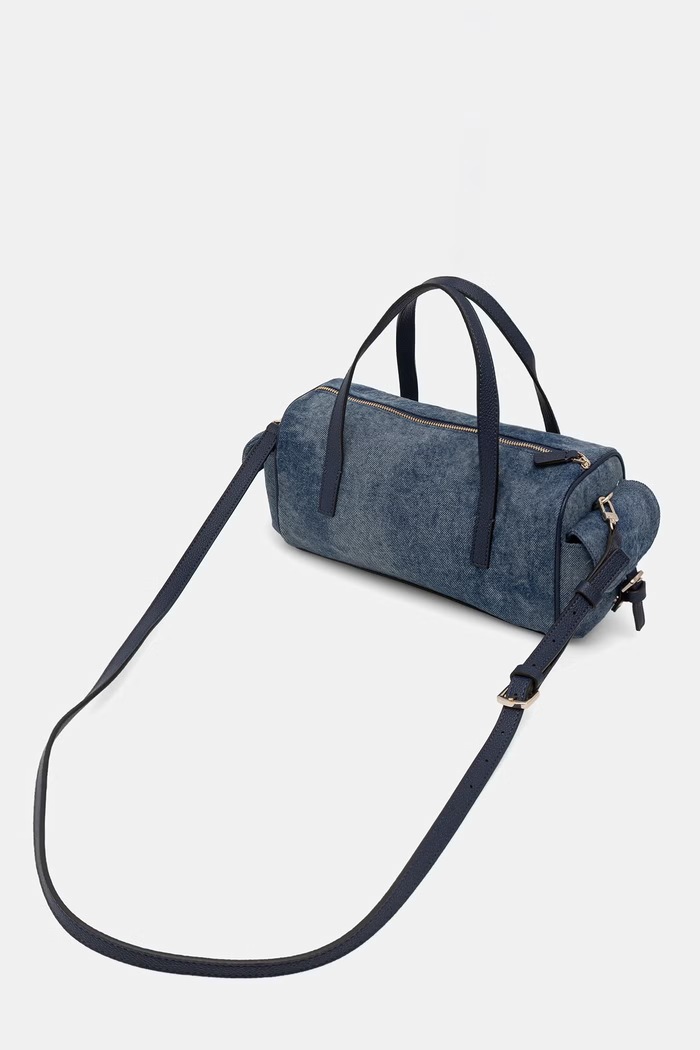 Akcesoria Guess torebka crossbody damska jeansowa KASSIE HWDG99.30050 niebieski