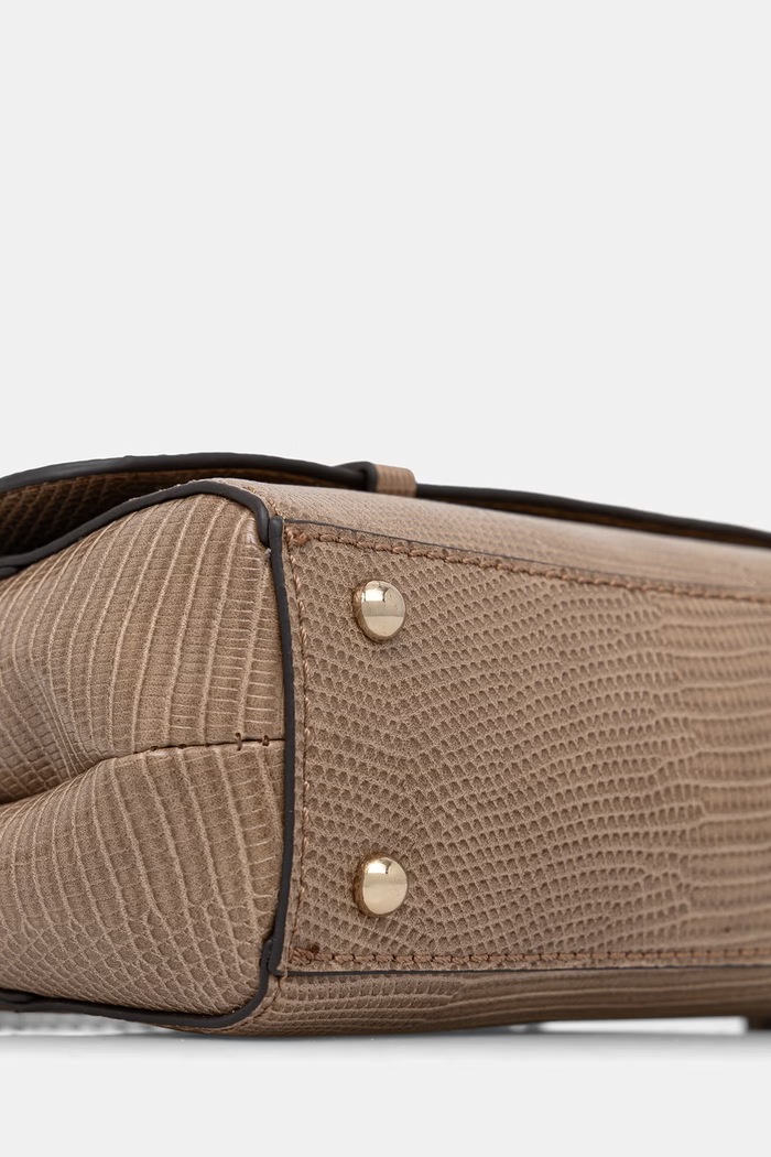 Guess geantă pentru femei LEONA bej HWKG97.21210