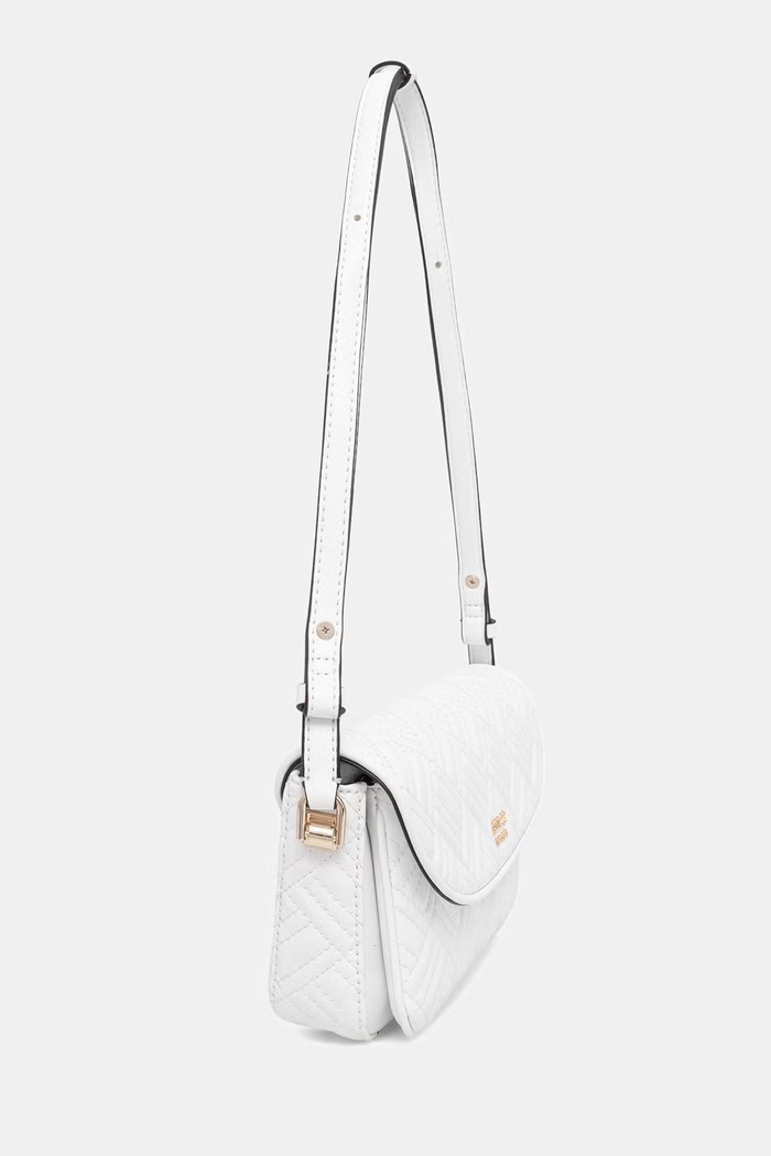 Guess dámska bagetová kabelka z imitácie kože SALLY HWQG99.21210 biela SS26