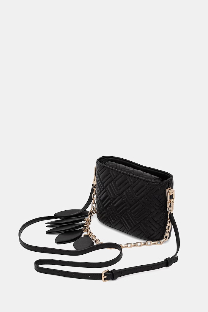 Doplnky Guess crossbody kabelka dámska SALLY HWQG99.21770 čierna