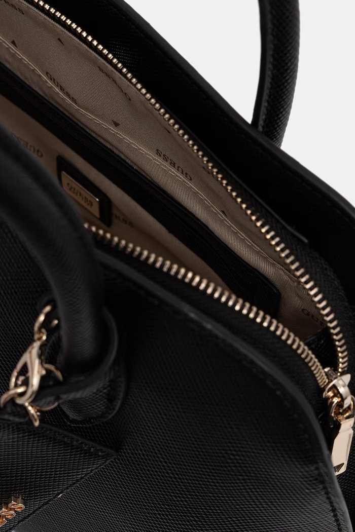 Guess crossbody kabelka dámska z imitácie kože PATSIE HWZG99.19060 čierna