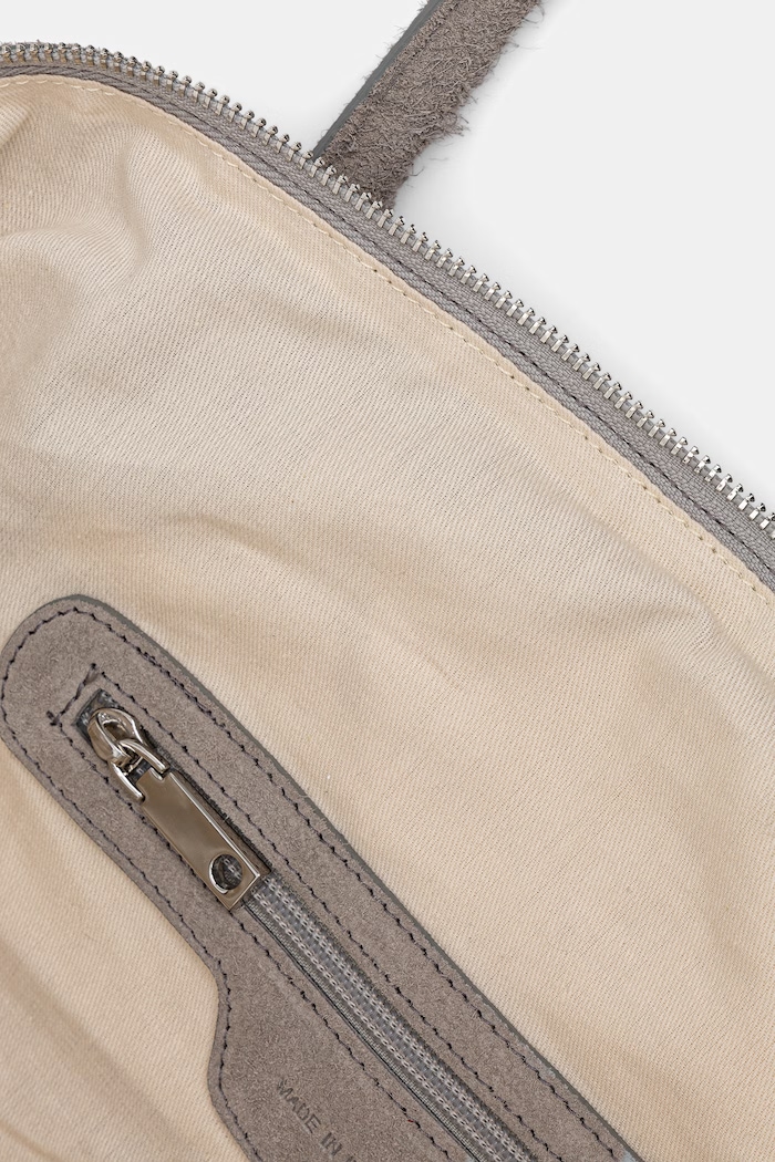 Semišová kabelka MAX&Co. MCASAMBAG 2616511026200 sivá