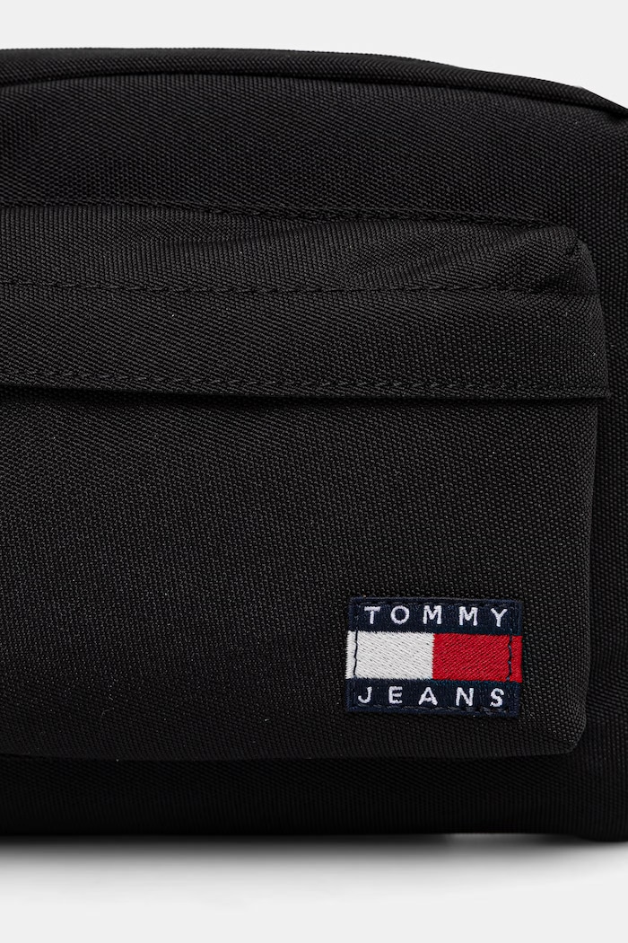 Tommy Jeans vrecko dámske čierna AW0AW18462