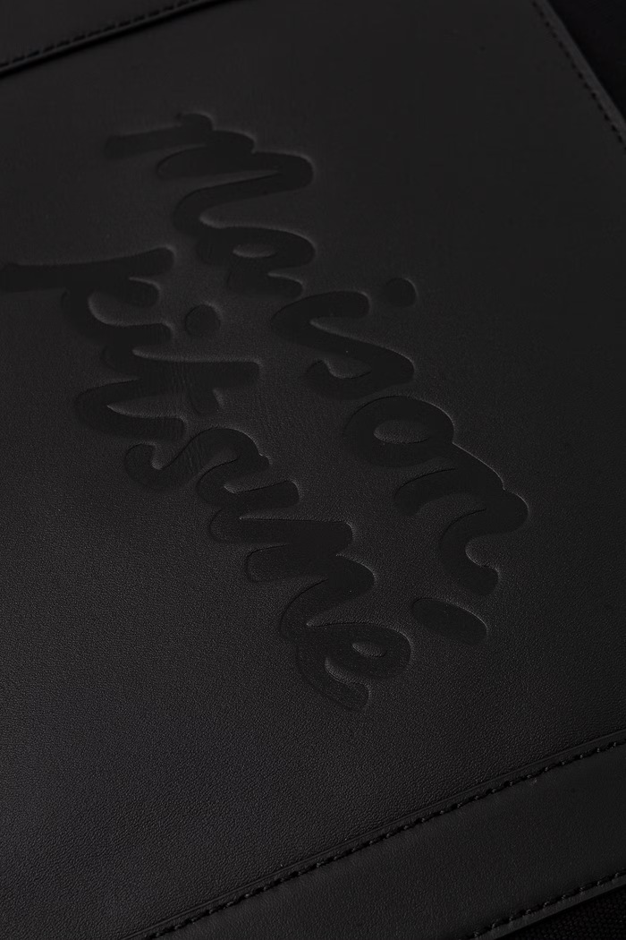 Maison Kitsuné сумка tote для женщин из хлопка чёрный QU05106WB0026