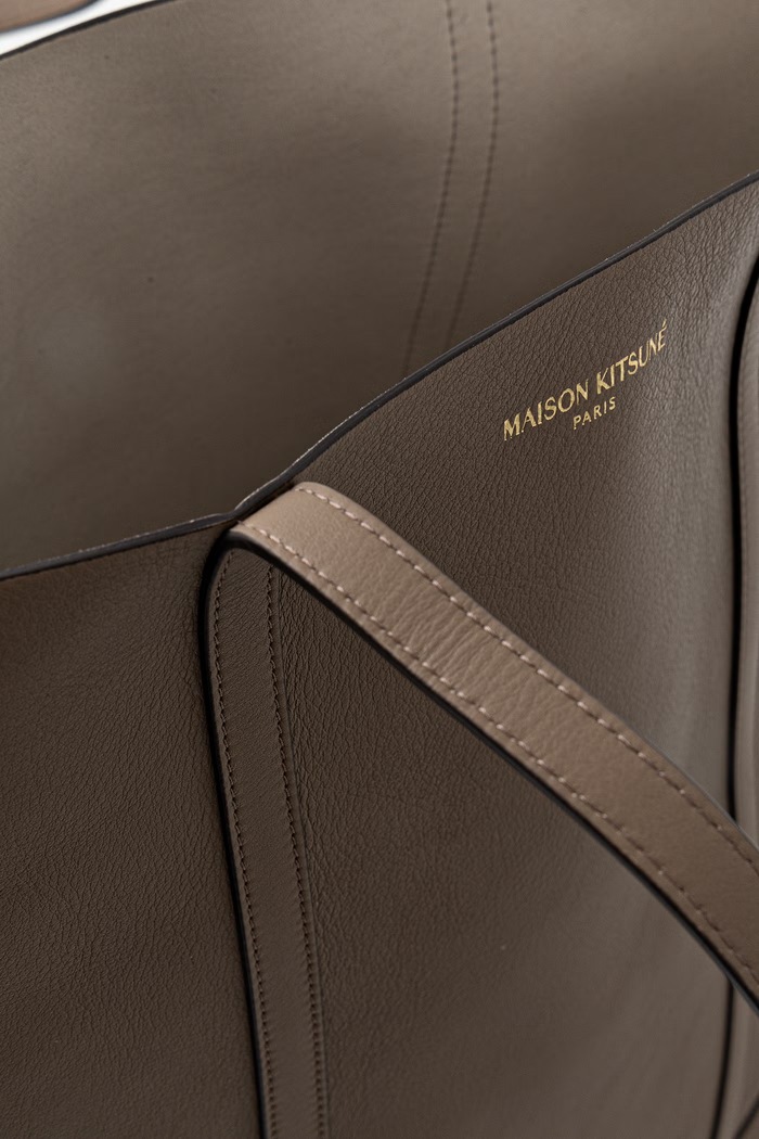 Maison Kitsuné Geantă tote de damă din piele bej QU05101LC0045
