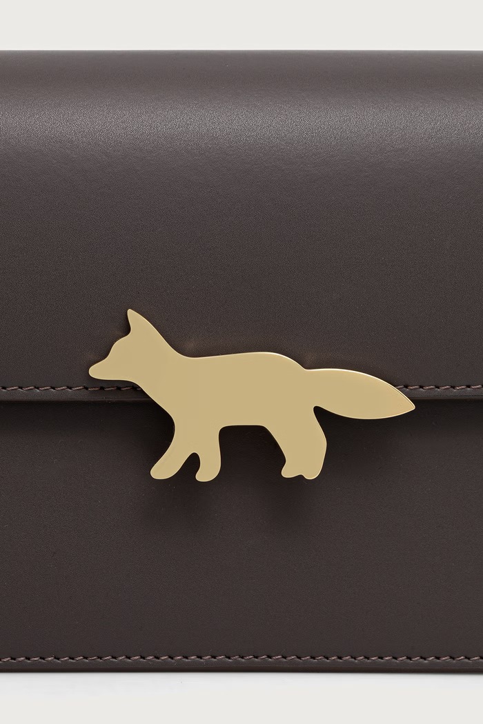 Maison Kitsuné Edie torebka crossbody damska skórzana brązowy QU05170LR0001