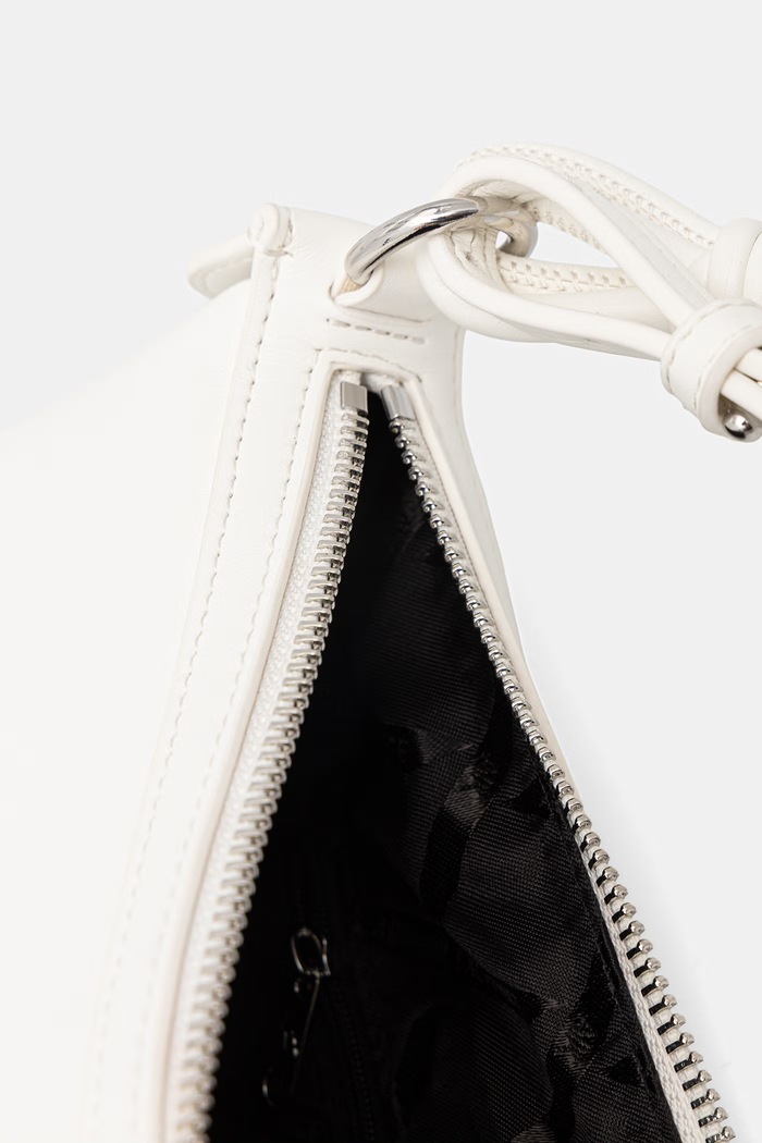 Armani Exchange kabelka dámska z imitácie kože XW002593.AF21428 biela
