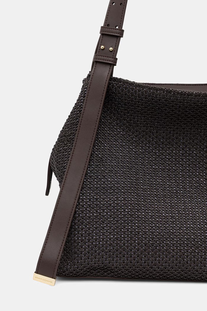Accesorii Armani Exchange geantă shopper pentru femei împletită XW002603.AF22683 maro
