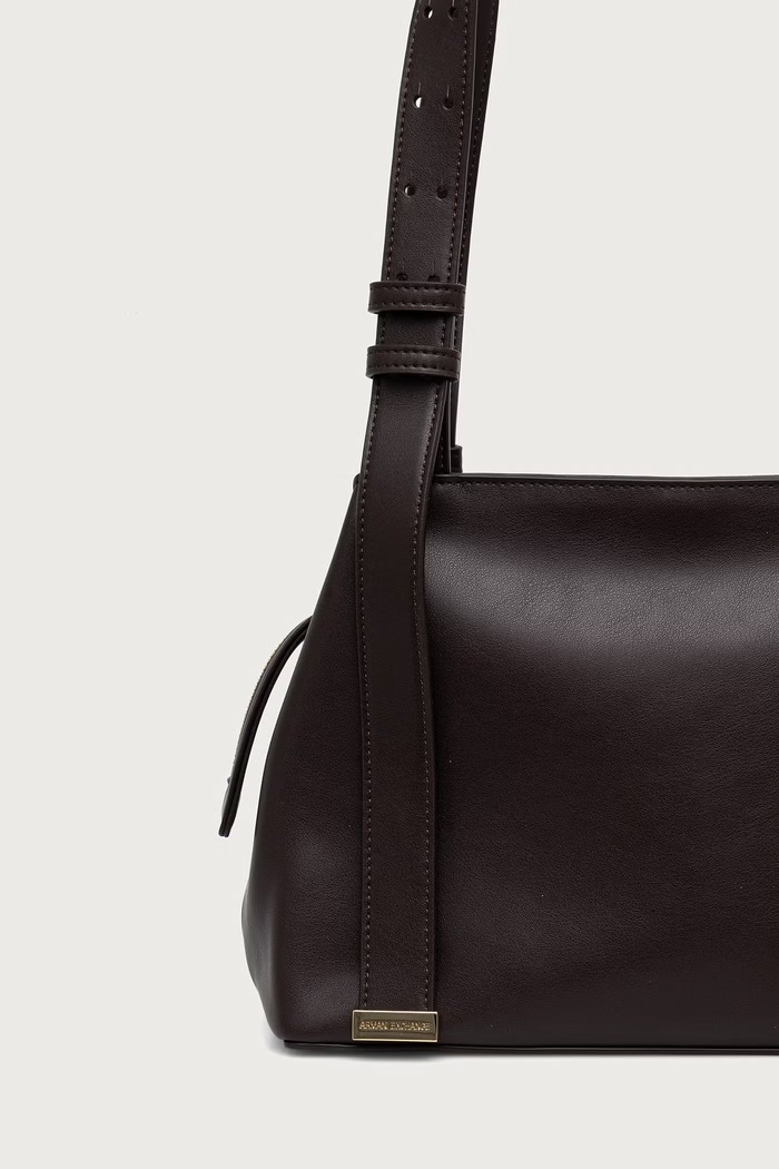 Аксесоари Armani Exchange Чанта дамска от имитация на кожа XW002604.AF19902 кафяв