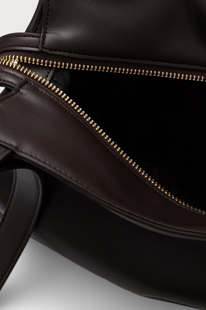 Чанта дамска от имитация на кожа Armani Exchange кафяв XW002604.AF19902