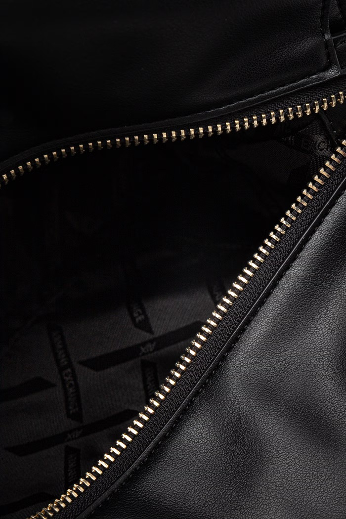 Armani Exchange kabelka dámska z imitácie kože XW002604.AF19902 čierna