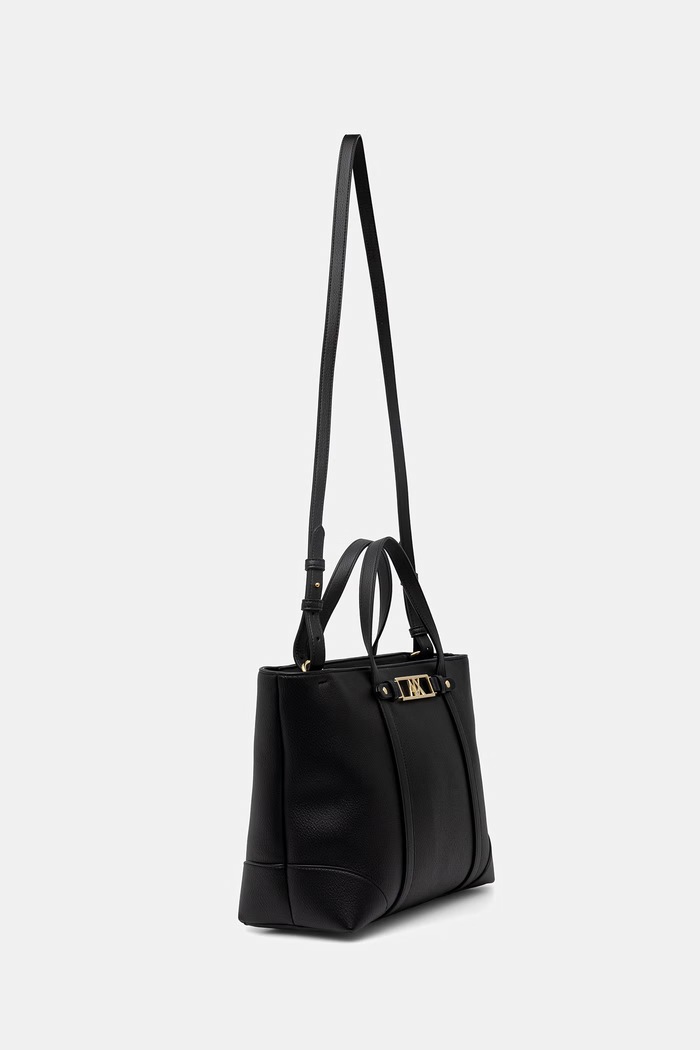 Armani Exchange kabelka typu shopper dámska z imitácie kože XW002609.AF15632 čierna SS26