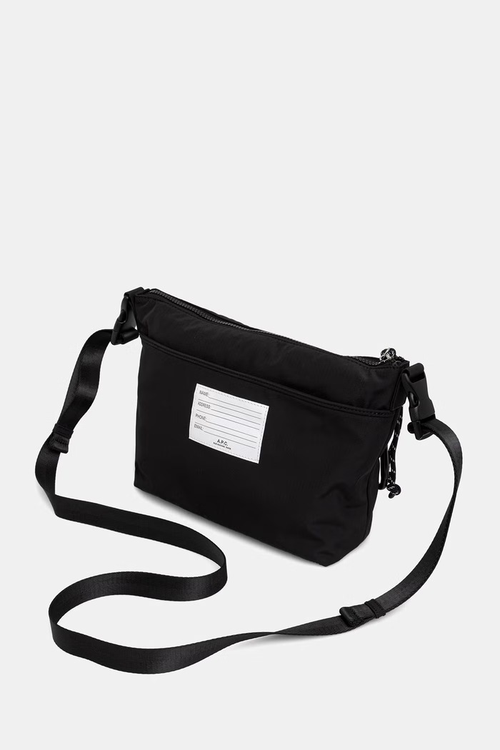 Accesorii A.P.C. geantă crossbody pentru femei Besace Trek PAAGE.H61734 negru